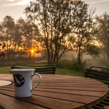 Kongsholmlund. Enjoy The Countryside. Lägenhet *